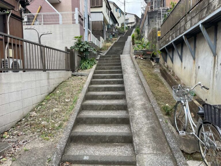 マキタ建設 横浜市南区 階段