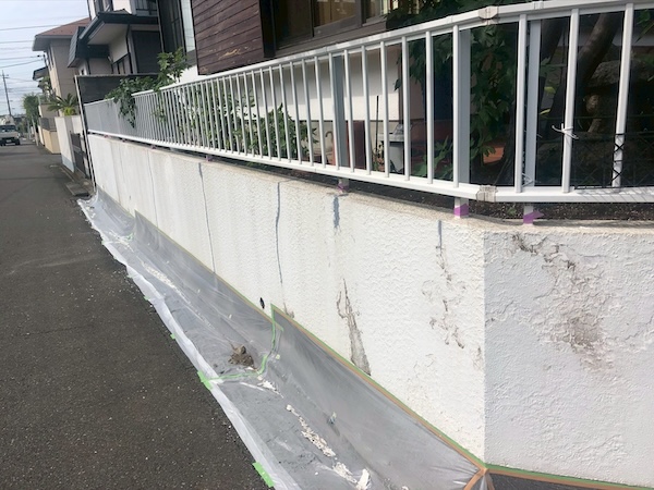 横浜市港南区I様邸施工前外塀