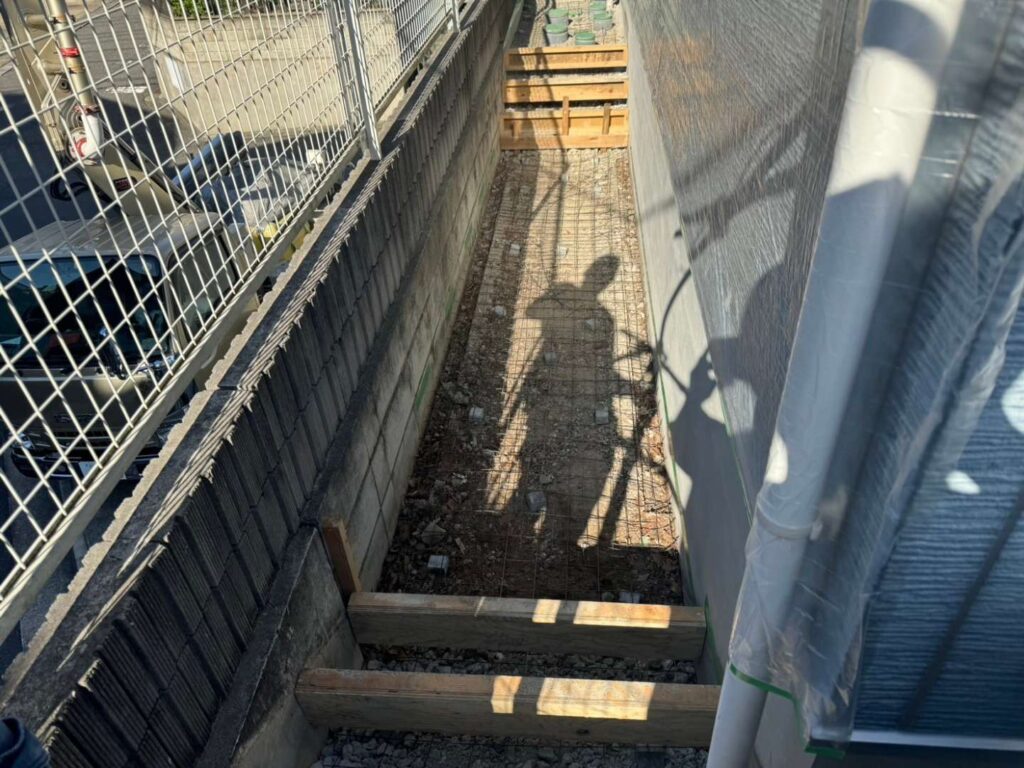 マキタ建設 横須賀市望洋台 施工中 横から